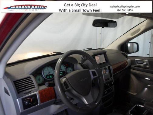 2008 Chrysler Town & Country Touring