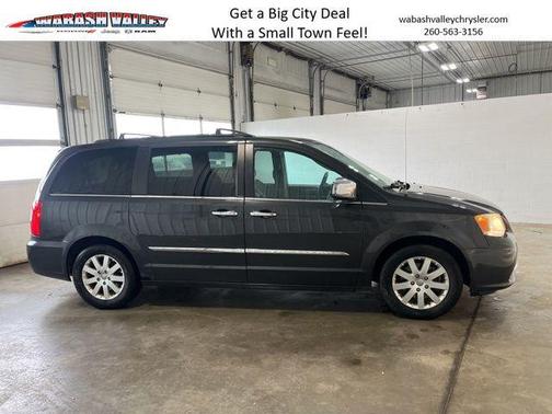 2012 Chrysler Town & Country Touring-L