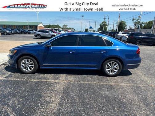Blue Metallic 2017 Volkswagen Passat 1.8T S