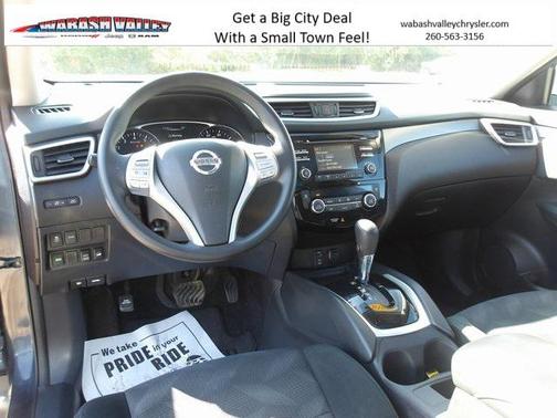 2016 Nissan Rogue SV