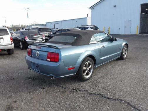 2005 Ford Mustang GT