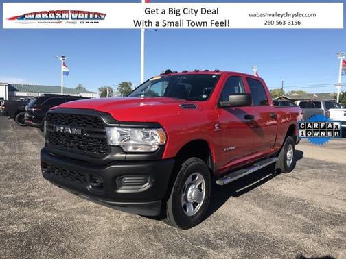 2020 RAM 2500 Tradesman Crew Cab 4X4 6'4' Box