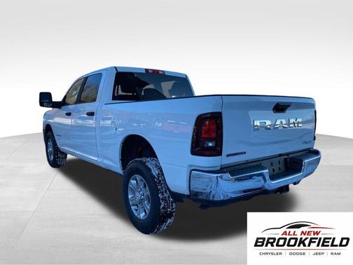 Bright White Clear-Coat Exterior Paint 2026 RAM 2500 Big Horn Crew Cab 4x4 6'4' Box
