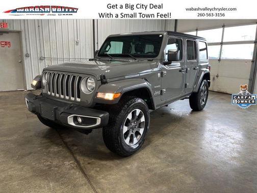 Sting-Gray Clearcoat 2023 Jeep Wrangler 4-Door Sahara 4x4