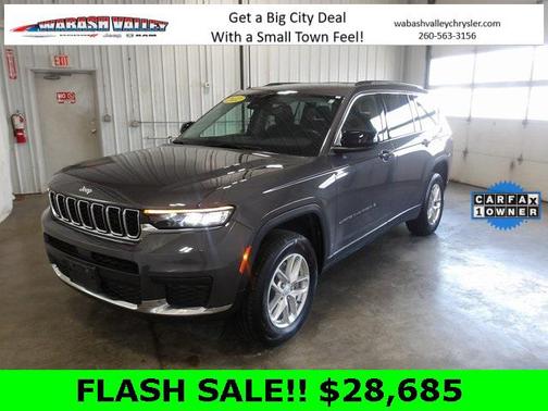 2022 Jeep Grand Cherokee L Laredo