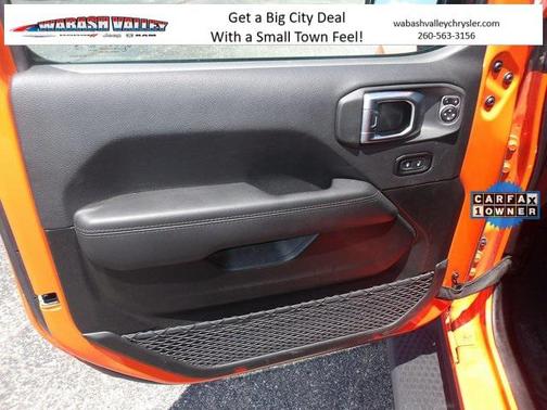 2023 Jeep Wrangler 4-Door Sahara Altitude 4x4