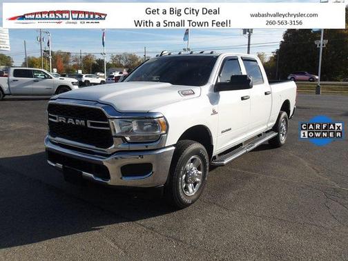 2021 RAM 2500 Tradesman Crew Cab 4x4 6'4' Box
