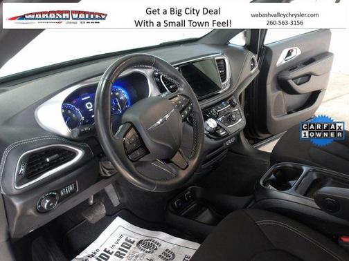 2021 Chrysler Pacifica Touring