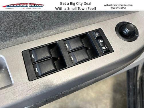 Brilliant Black Crystal Pearlcoat/Black Vinyl Top 2008 Chrysler Sebring Base