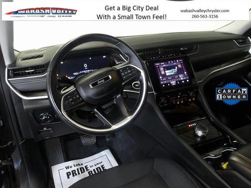 2022 Jeep Grand Cherokee L Laredo