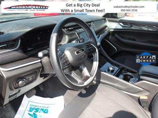2022 Jeep Grand Cherokee L Laredo