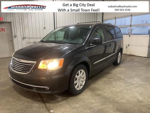 2014 Chrysler Town & Country Touring
