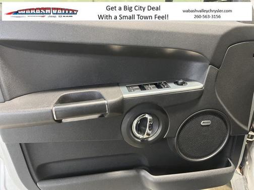 2010 Jeep Commander Sport