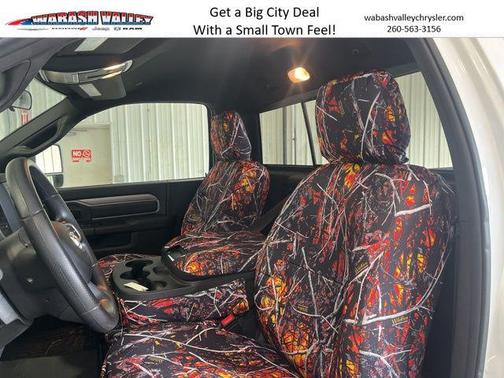 2024 RAM 3500 Tradesman Regular Cab 4x4 8' Box