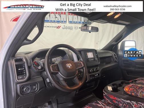 2024 RAM 3500 Tradesman Regular Cab 4x4 8' Box