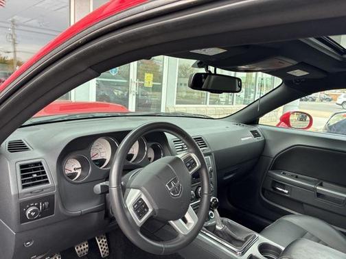 2014 Dodge Challenger R/T