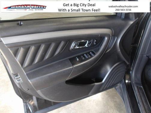 2011 Ford Taurus SEL