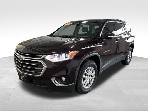 Black Cherry Metallic 2020 Chevrolet Traverse LT Cloth