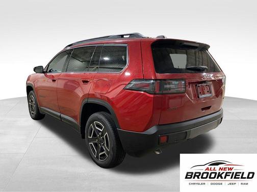 Red Hot Pearl-Coat Exterior Paint 2026 Jeep Cherokee Limited