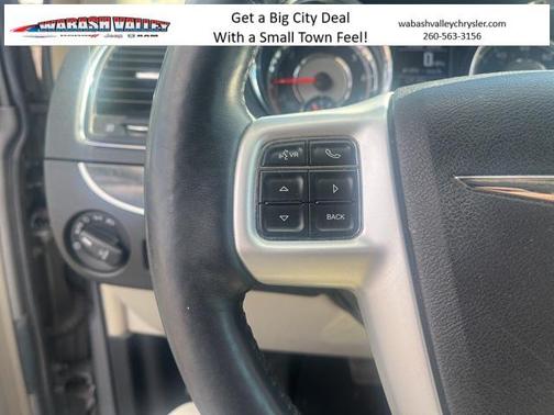 2015 Chrysler Town & Country Touring