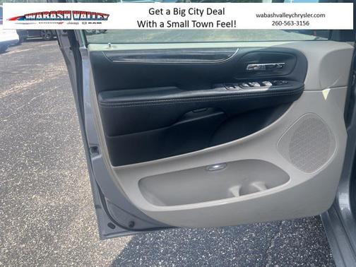2015 Chrysler Town & Country Touring
