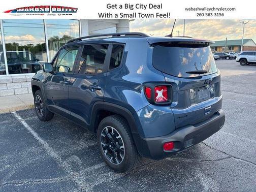Slate Blue Pearlcoat 2023 Jeep Renegade Upland