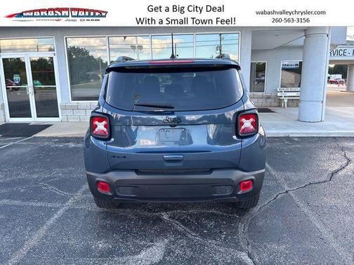 Slate Blue Pearlcoat 2023 Jeep Renegade Upland