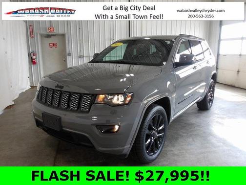 2022 Jeep Grand Cherokee Laredo