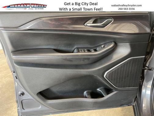 Baltic Gray Metallic Clearcoat 2021 Jeep Grand Cherokee L Altitude