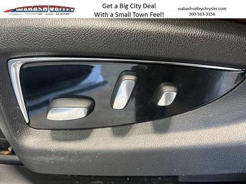 2017 Cadillac Escalade ESV Premium Luxury