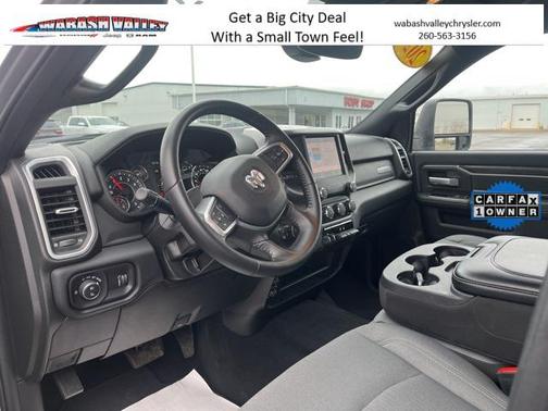 2024 RAM 2500 Big Horn Crew Cab 4x4 6'4' Box