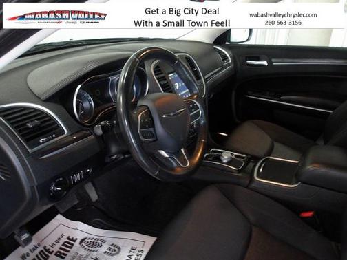 2019 Chrysler 300 Touring