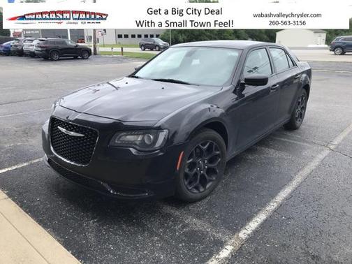 2019 Chrysler 300 Touring