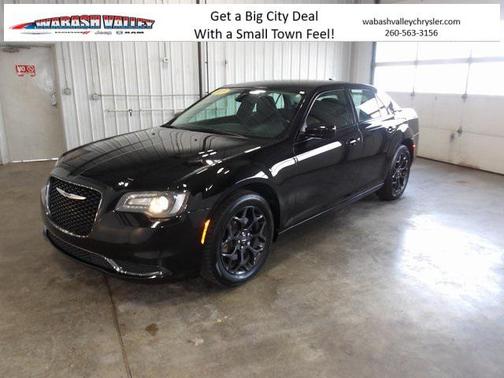 2019 Chrysler 300 Touring