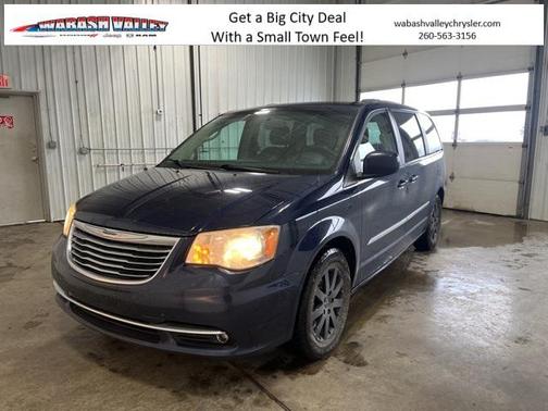 2013 Chrysler Town & Country Touring