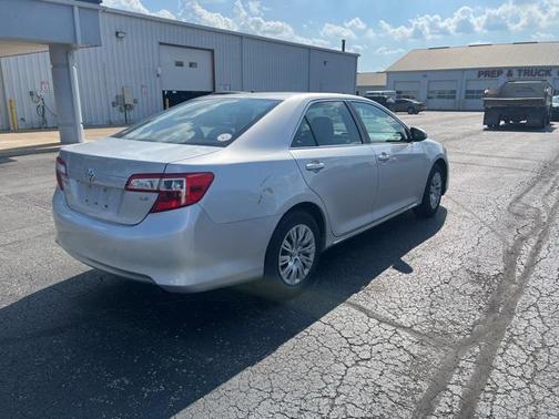 2014 Toyota Camry LE