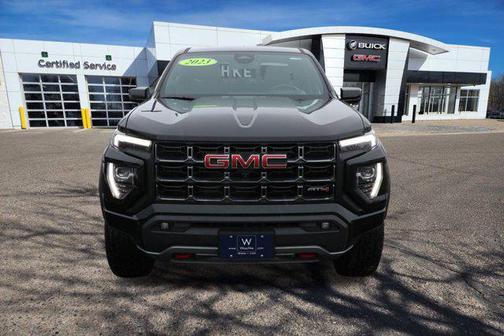 2023 GMC Canyon AT4