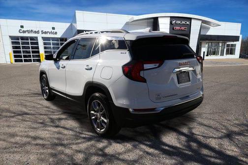 2022 GMC Terrain SLT