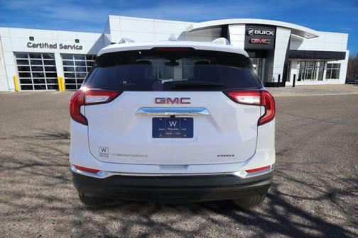 2022 GMC Terrain SLT