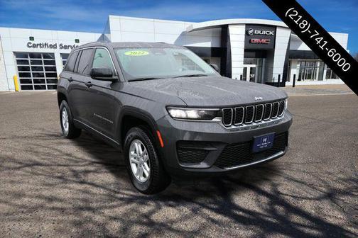 2022 Jeep Grand Cherokee Laredo