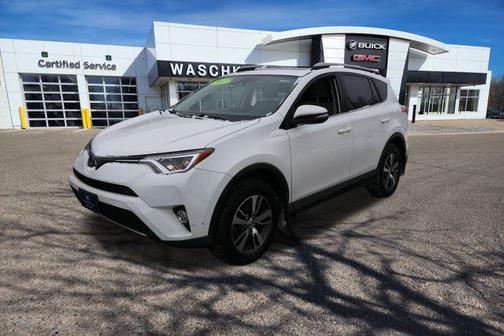 2017 Toyota RAV4 XLE