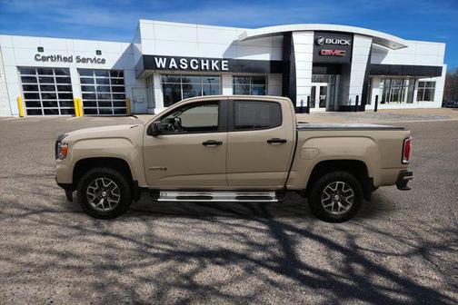 2022 GMC Canyon Base