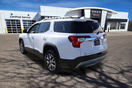 2023 GMC Acadia AWD SLT