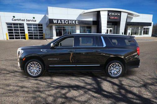 2023 GMC Yukon XL Denali