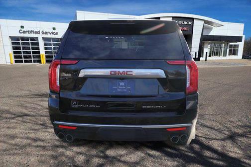 2023 GMC Yukon XL Denali