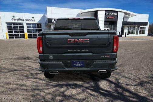 2021 GMC Sierra 1500 AT4