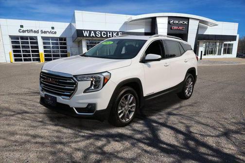 2024 GMC Terrain SLT