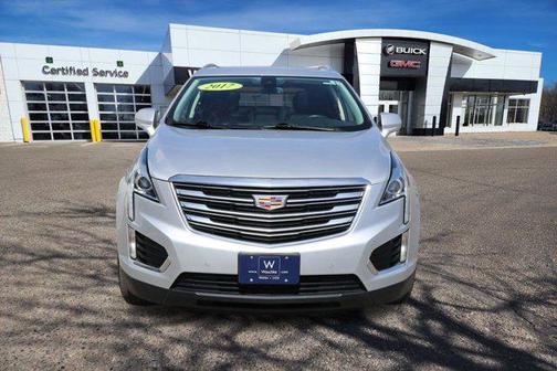 Radiant Silver Metallic 2017 Cadillac XT5 Luxury