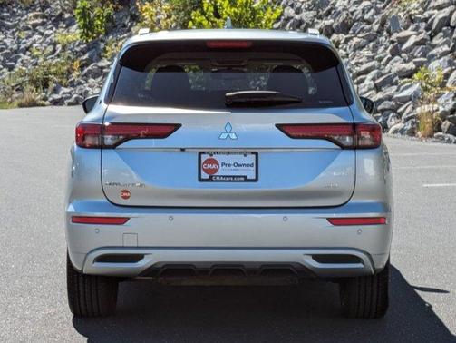 2023 Mitsubishi Outlander SEL