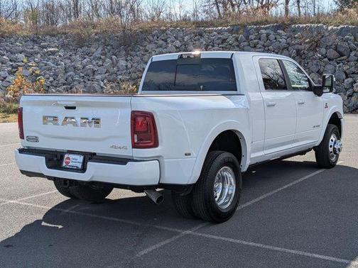2026 RAM 3500 Limited